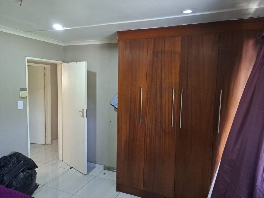 3 Bedroom Property for Sale in Nahoon Valley Park Eastern Cape